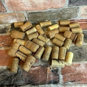 5‎ for $25🔥Bundle of 30 Wine Corks